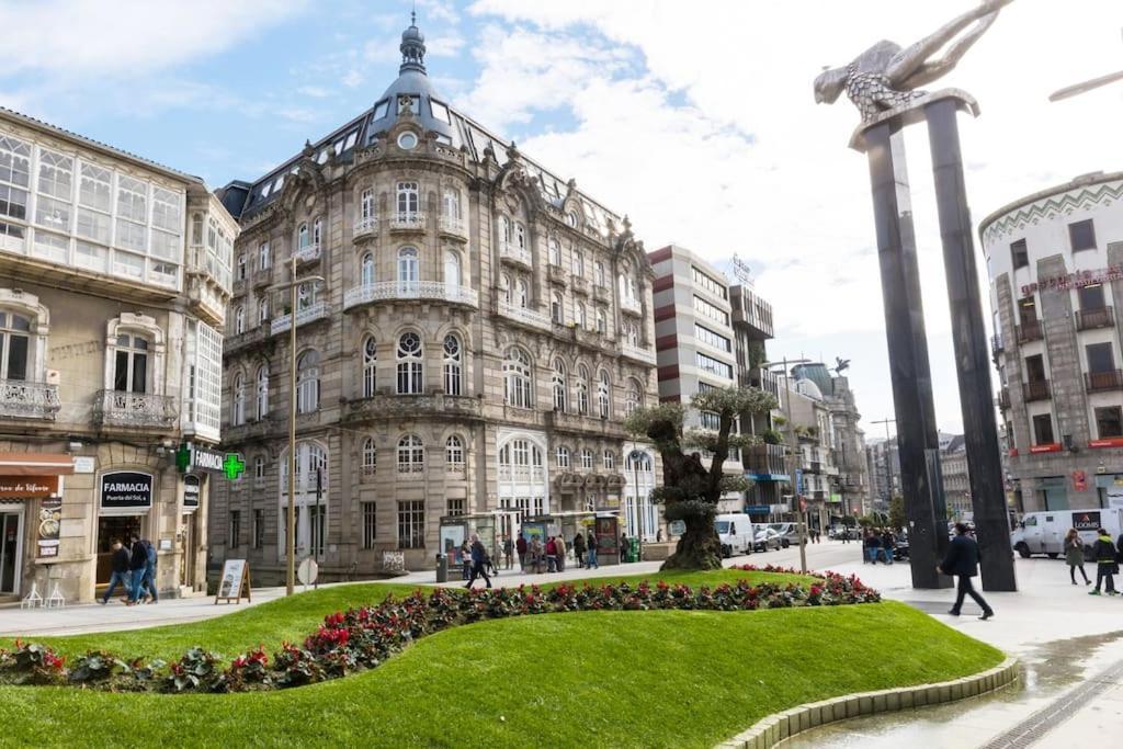 Apartamento Duplex De Lujo En Pleno Centro De La Ciudad. Vigo Exterior foto